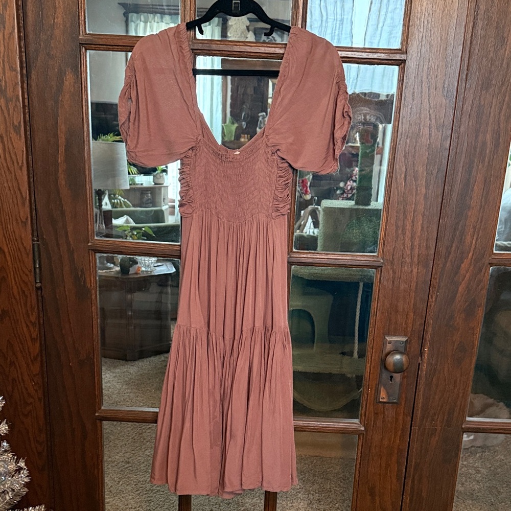 ELF Brown Ruched Midi Dress - Picture 3 of 3